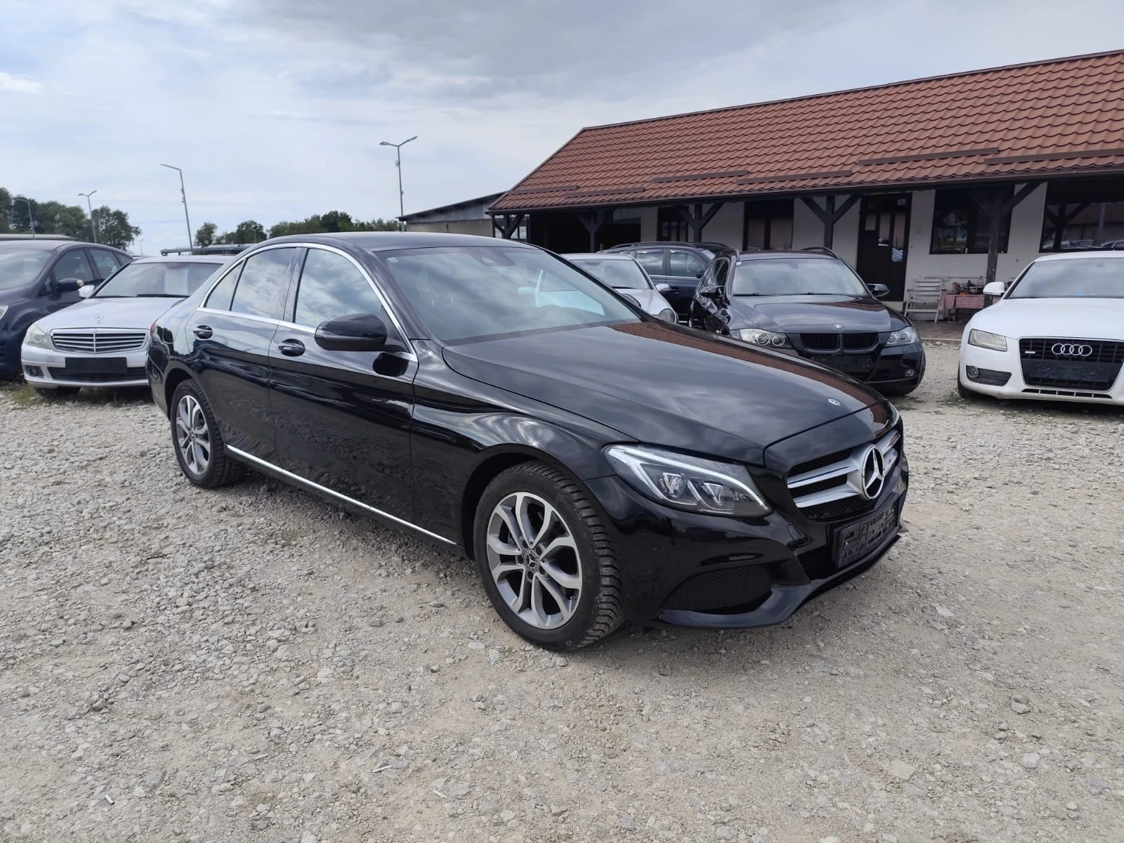 Mercedes-Benz C 220 2.2 дизел Италия , снимка 3 - Автомобили и джипове - 55415225
