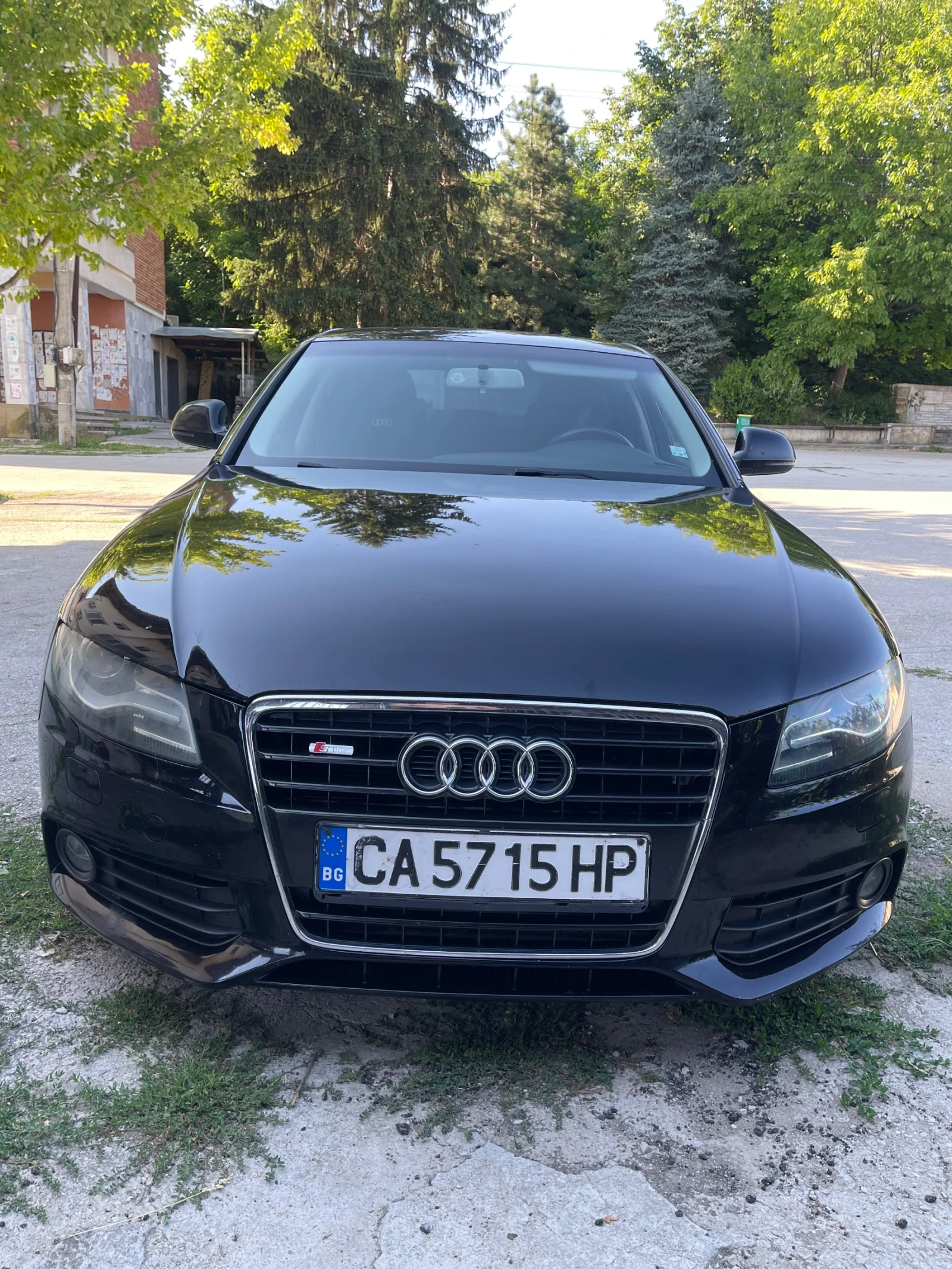 Audi A4 2.0TFSI, снимка 2 - Автомобили и джипове - 55496571