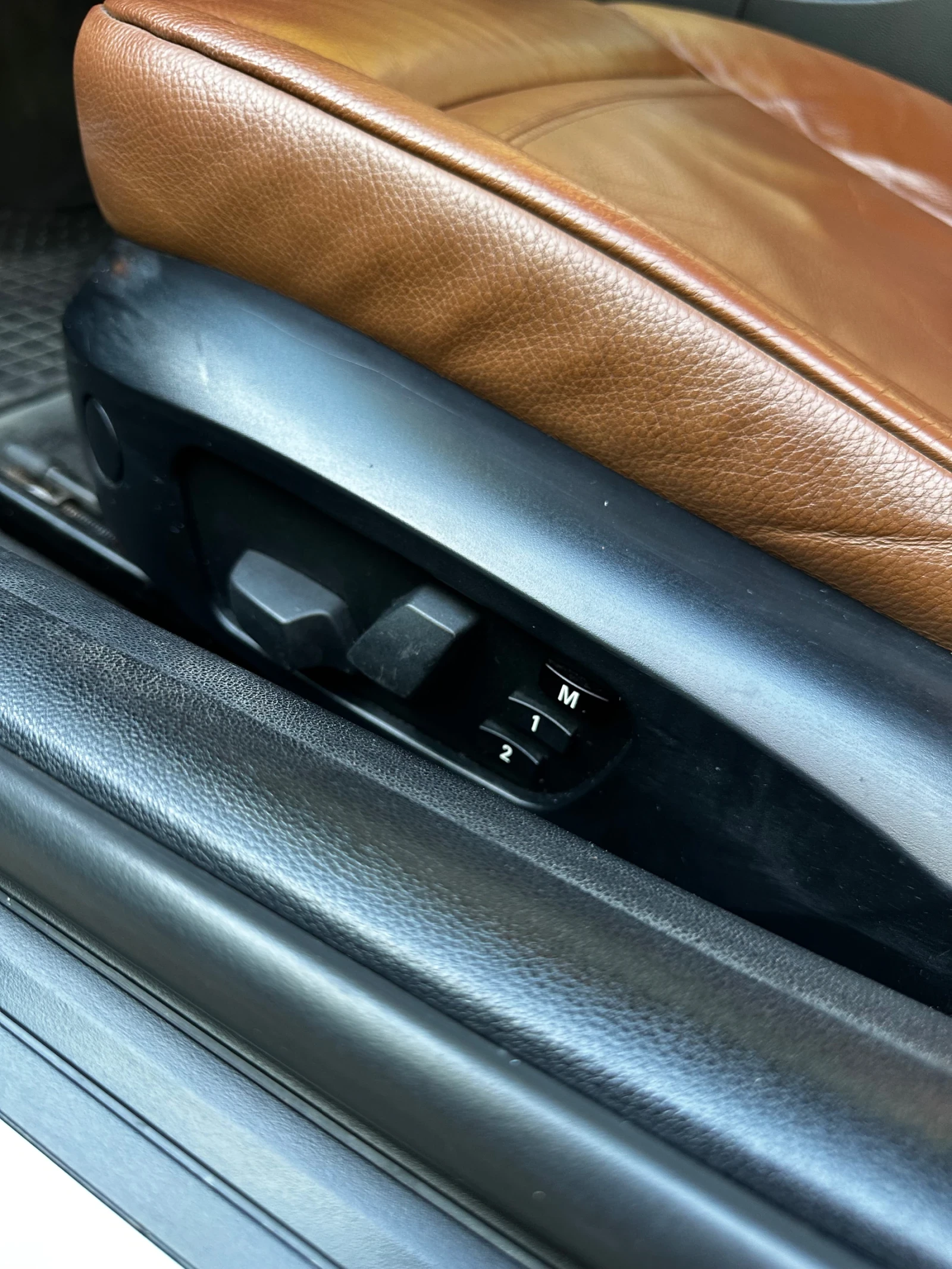 BMW 330 Xdrive, снимка 13 - Автомобили и джипове - 55594215