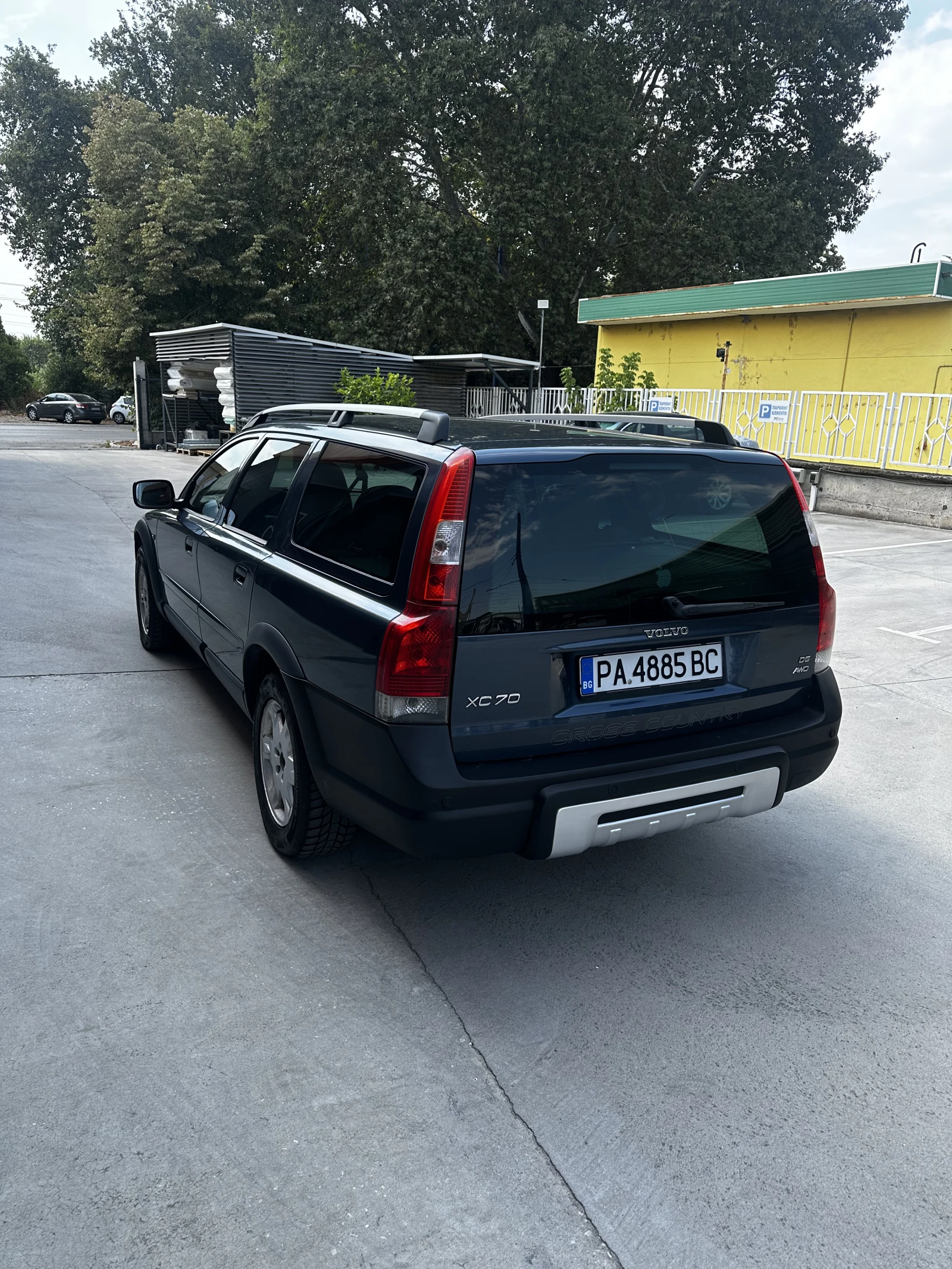 Volvo Xc70 D5 Cross Coutry, снимка 2 - Автомобили и джипове - 55800030