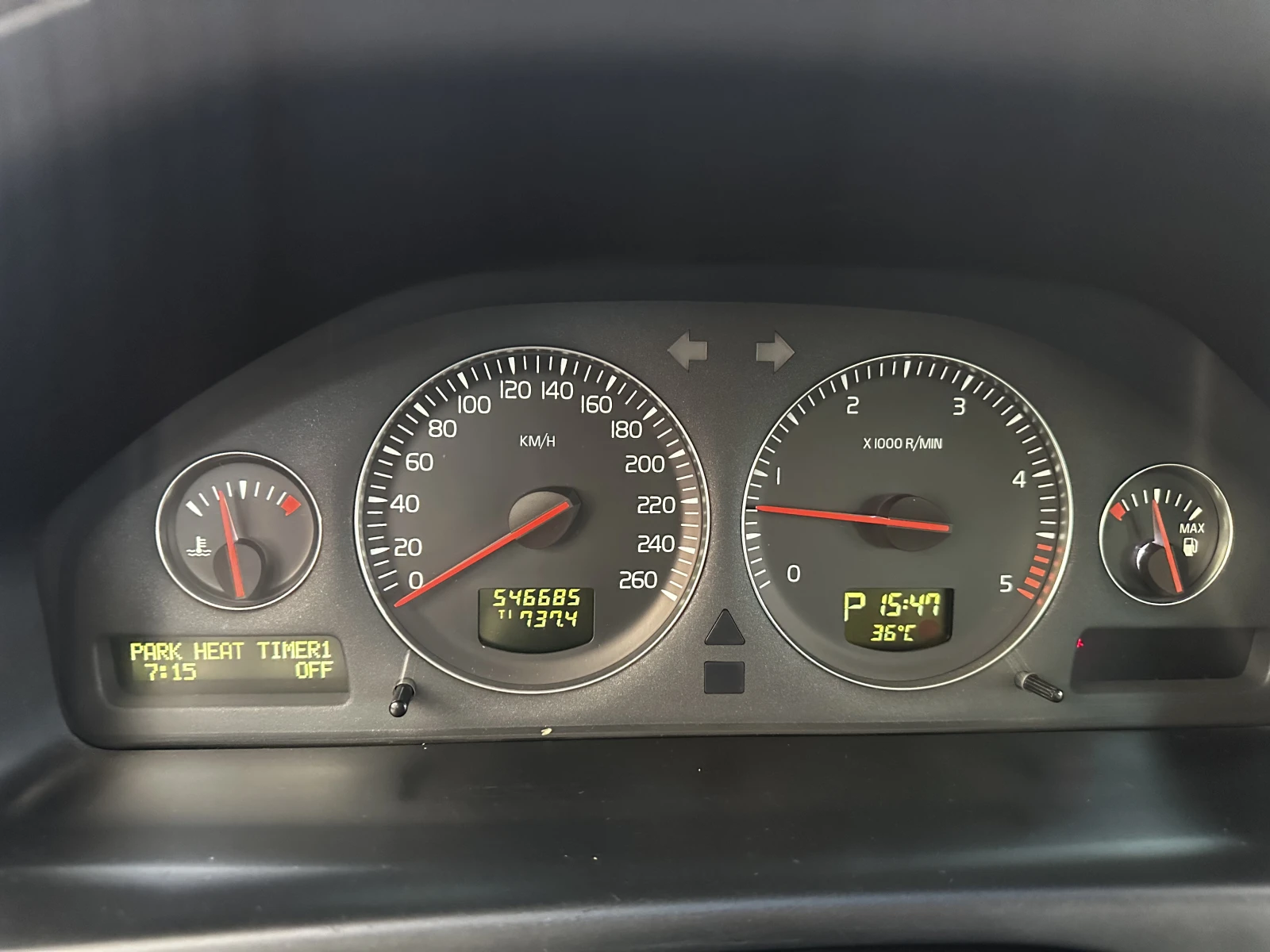 Volvo Xc70 D5 Cross Coutry, снимка 14 - Автомобили и джипове - 55800030