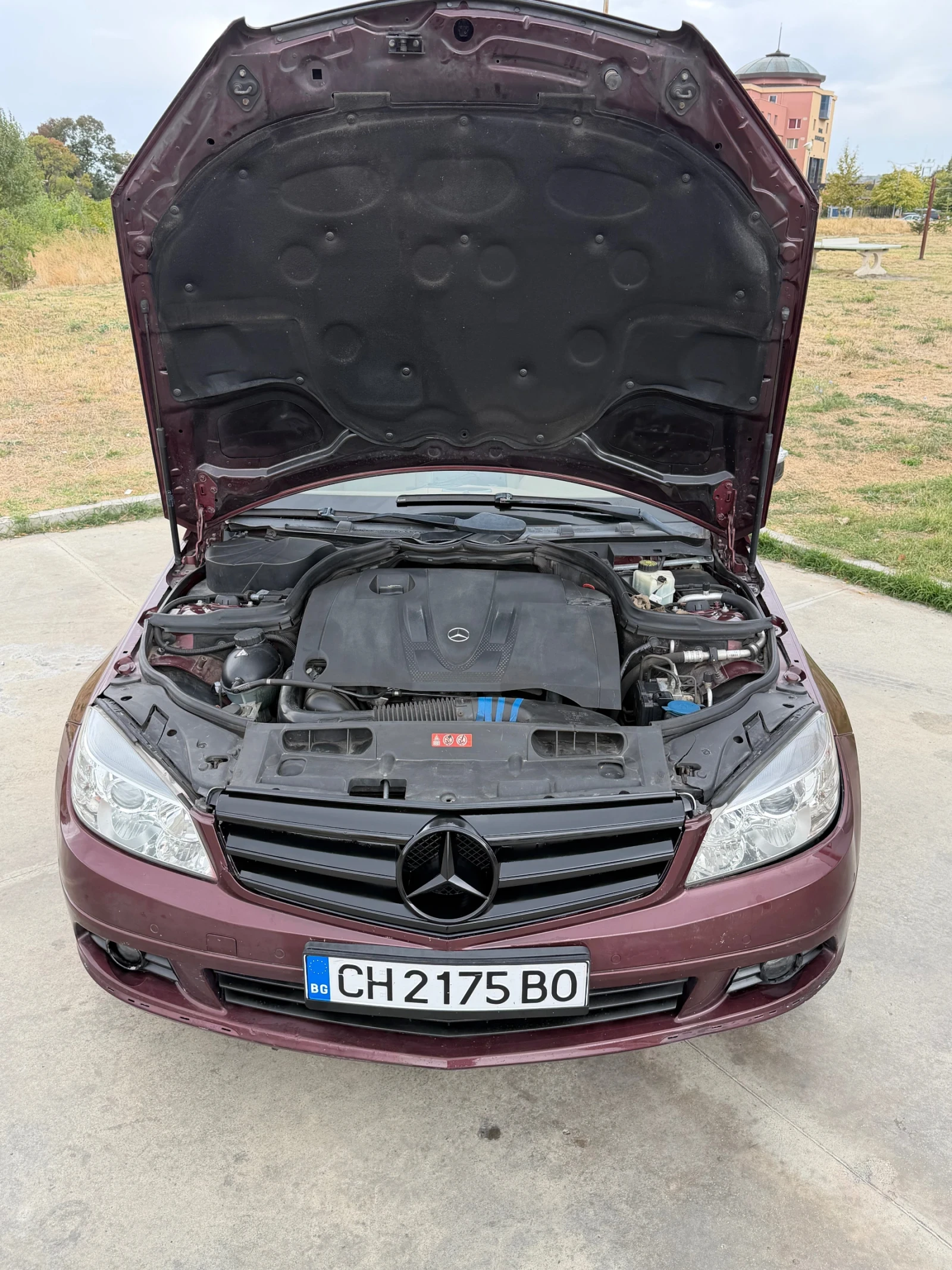 Mercedes-Benz C 200 МНОГО РЯДЪК ЕКЗЕМПЛЯР, снимка 7 - Автомобили и джипове - 56262516