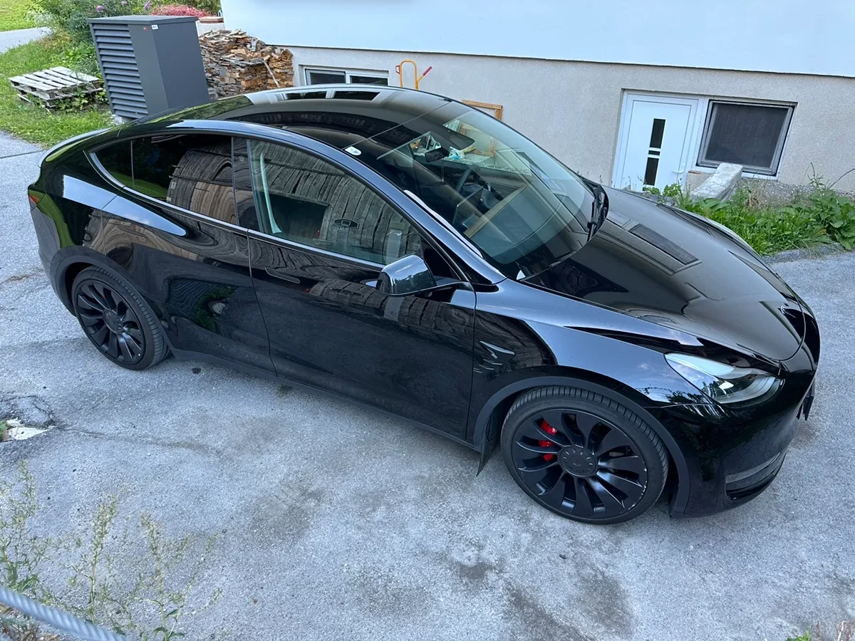 Tesla Model Y Performance Теглич, снимка 4 - Автомобили и джипове - 56133467