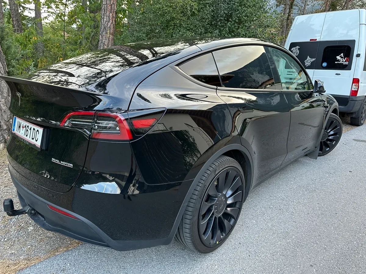 Tesla Model Y Performance Теглич, снимка 5 - Автомобили и джипове - 56133467