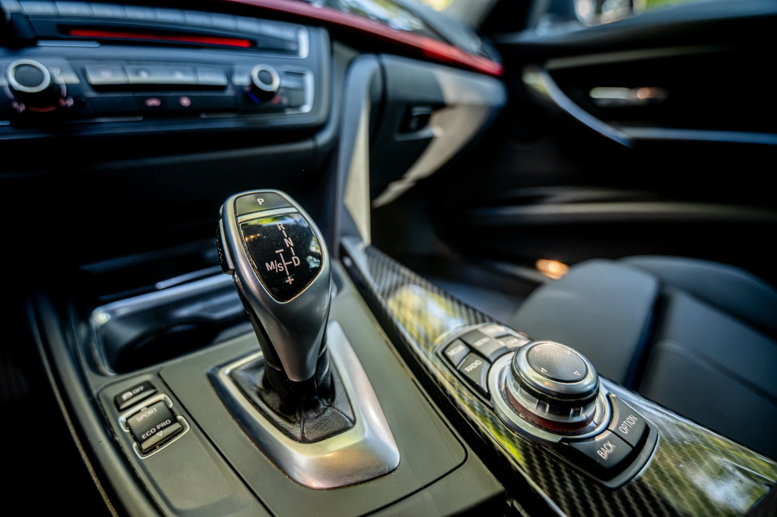 BMW 320 * Digital* , снимка 10 - Автомобили и джипове - 56244089
