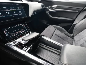 Audi Q8 E-TRON 50 / S-LINE / MATRIX / BLACK OPTIC/ QUATTRO, снимка 12
