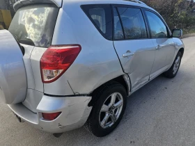 Toyota Rav4 2.2 D4-D 136 4x4, снимка 3