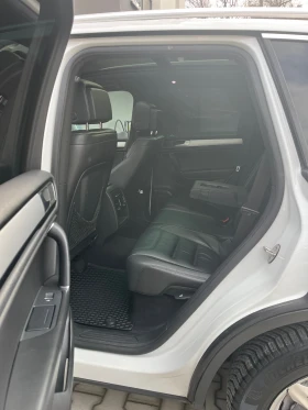 VW Touareg - 21475 € / 42001.45 лв. - 77281122 7