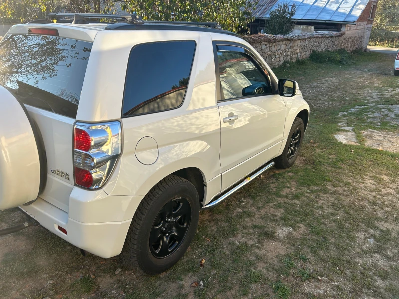 Suzuki Grand vitara, снимка 12 - Автомобили и джипове - 47658539