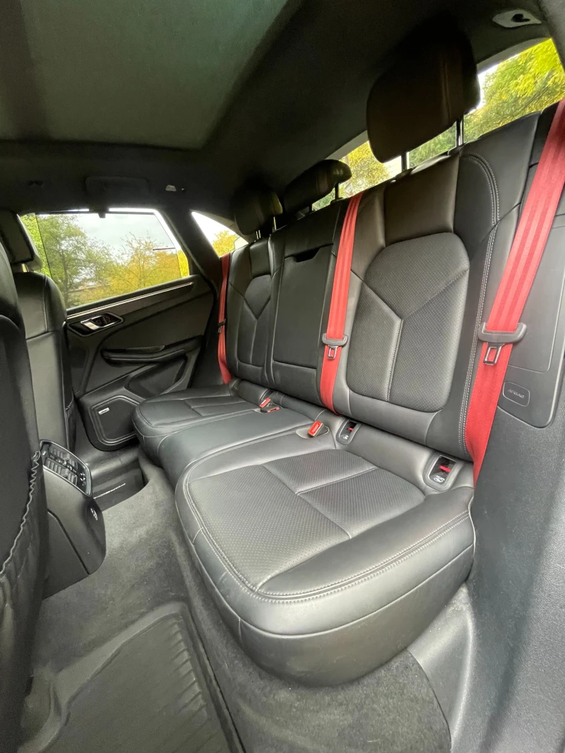 Porsche Macan GTS/BOSE/ALCANTARA/PANORAMA, снимка 13 - Автомобили и джипове - 52564913