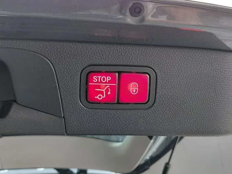 Mercedes-Benz GLC 350 E 4Matic Premium, снимка 17 - Автомобили и джипове - 55883368