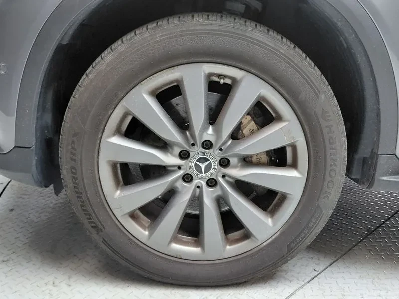 Mercedes-Benz GLC 350 E 4Matic Premium, снимка 5 - Автомобили и джипове - 55883368