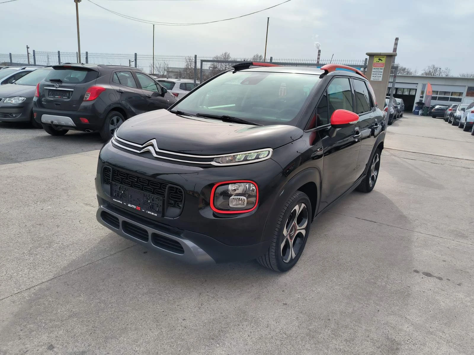 Citroen C3 Aircross 1.2i-Navi-Kamera-Euro-6D-Automat | Mobile.bg   1