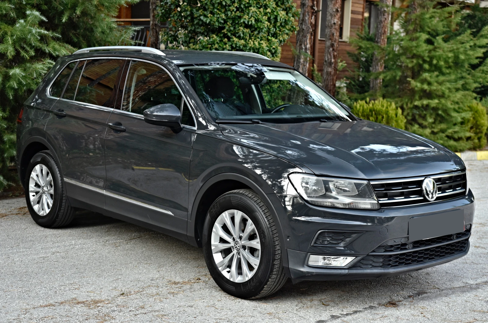 VW Tiguan 2.0 TDI  - изображение 2