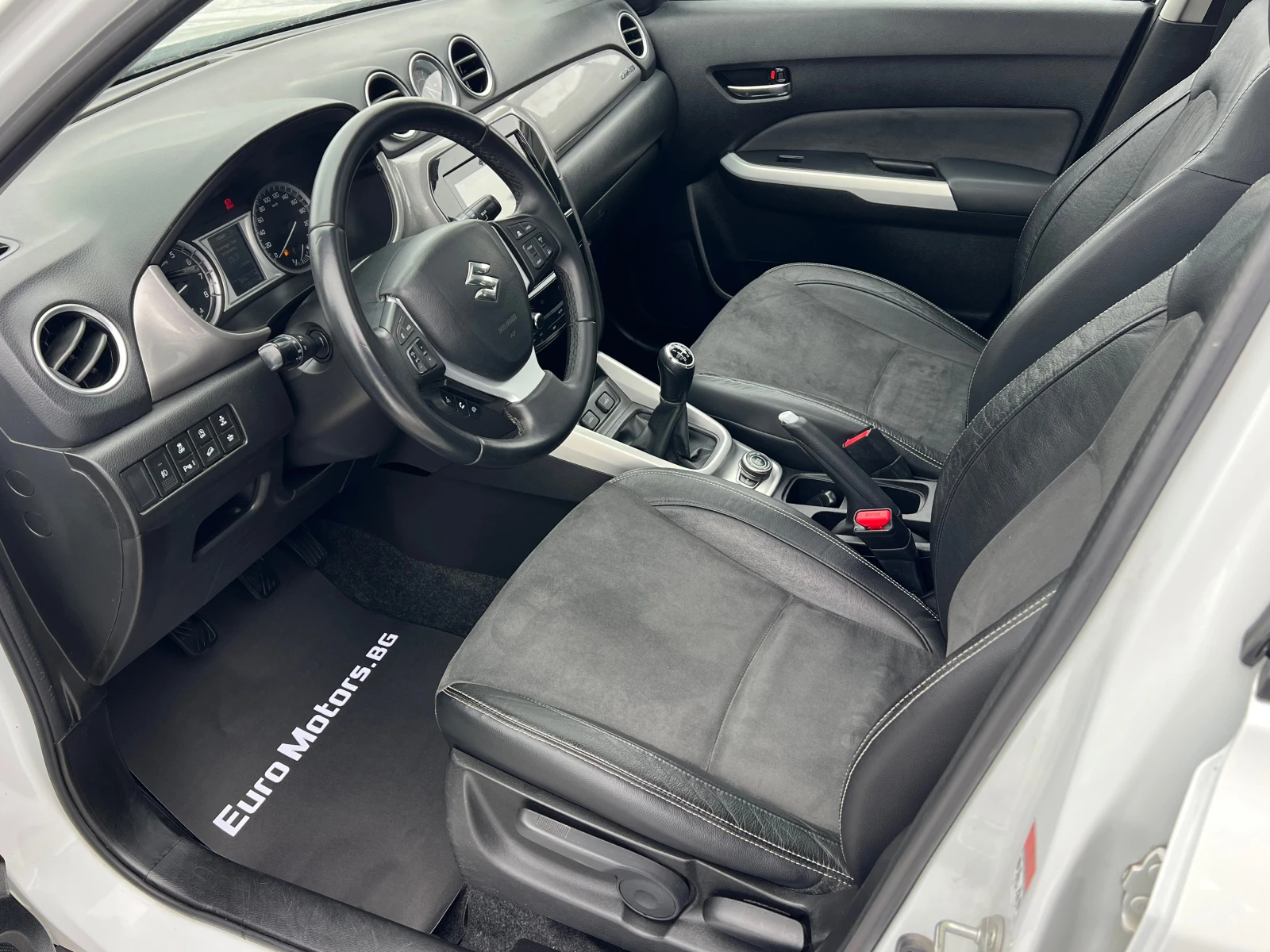 Suzuki Vitara 1.6VVT, 4X4, EXECUTIVE, NAVI+ CAMERA, DISTR, PANO, | Mobile.bg � ����������� 9