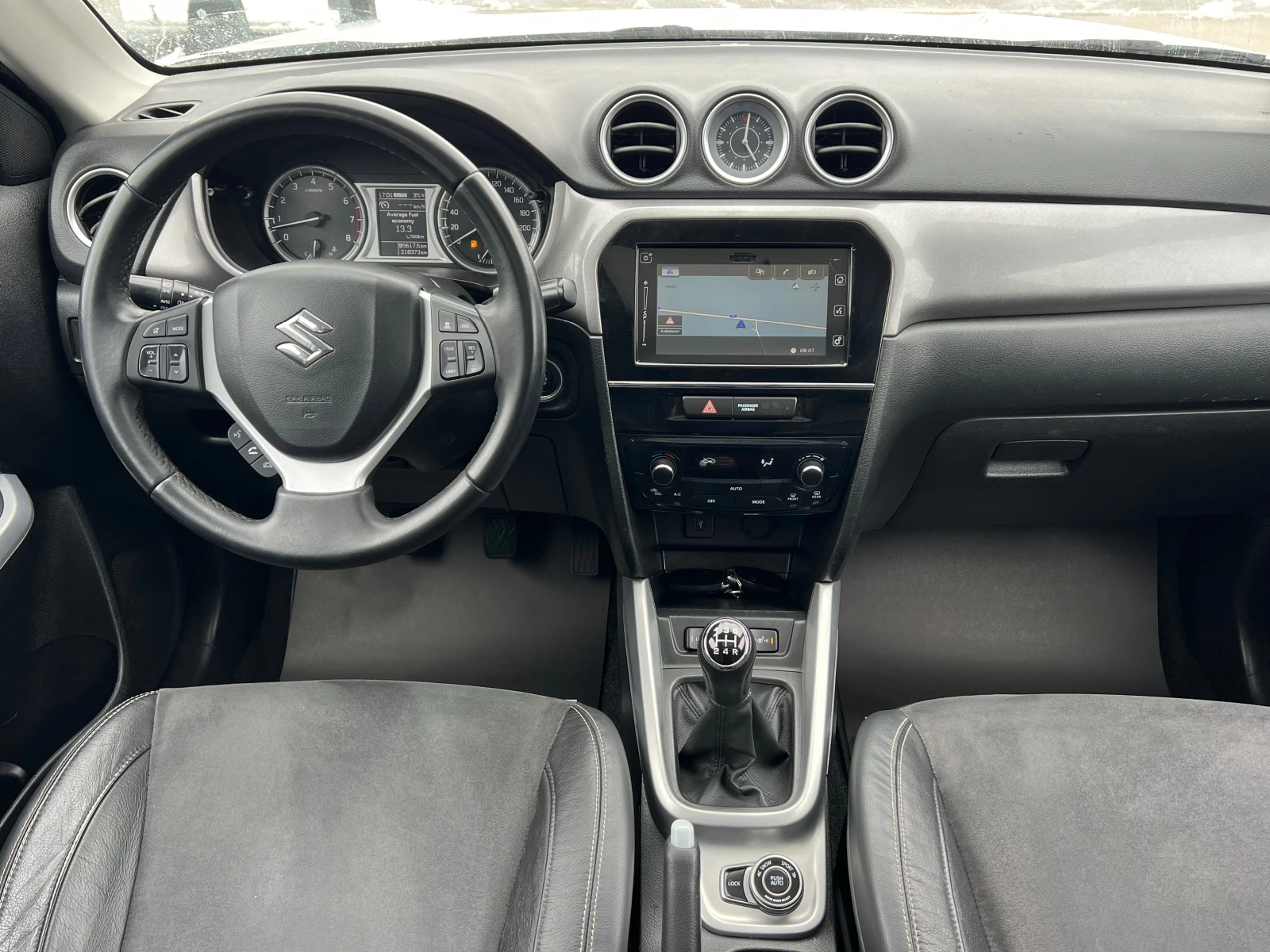 Suzuki Vitara 1.6VVT, 4X4, EXECUTIVE, NAVI+ CAMERA, DISTR, PANO, | Mobile.bg � ����������� 10