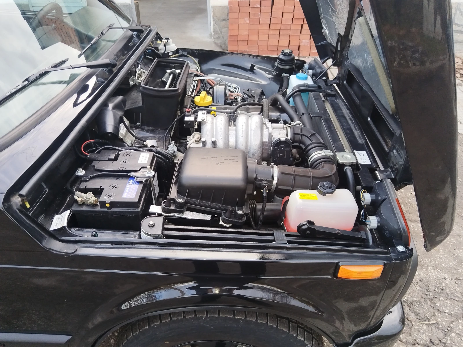 Lada Niva Урбън, снимка 13 - Автомобили и джипове - 54337508