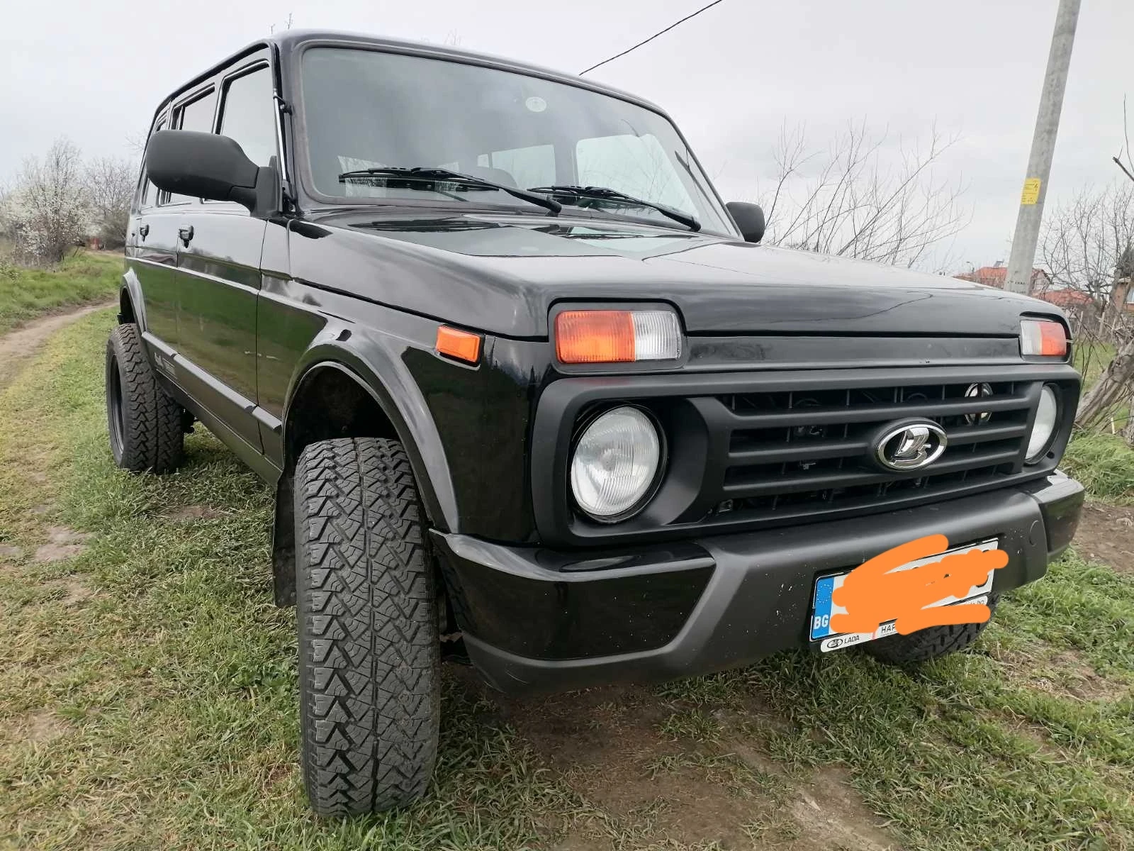 Lada Niva Урбън, снимка 11 - Автомобили и джипове - 54337508