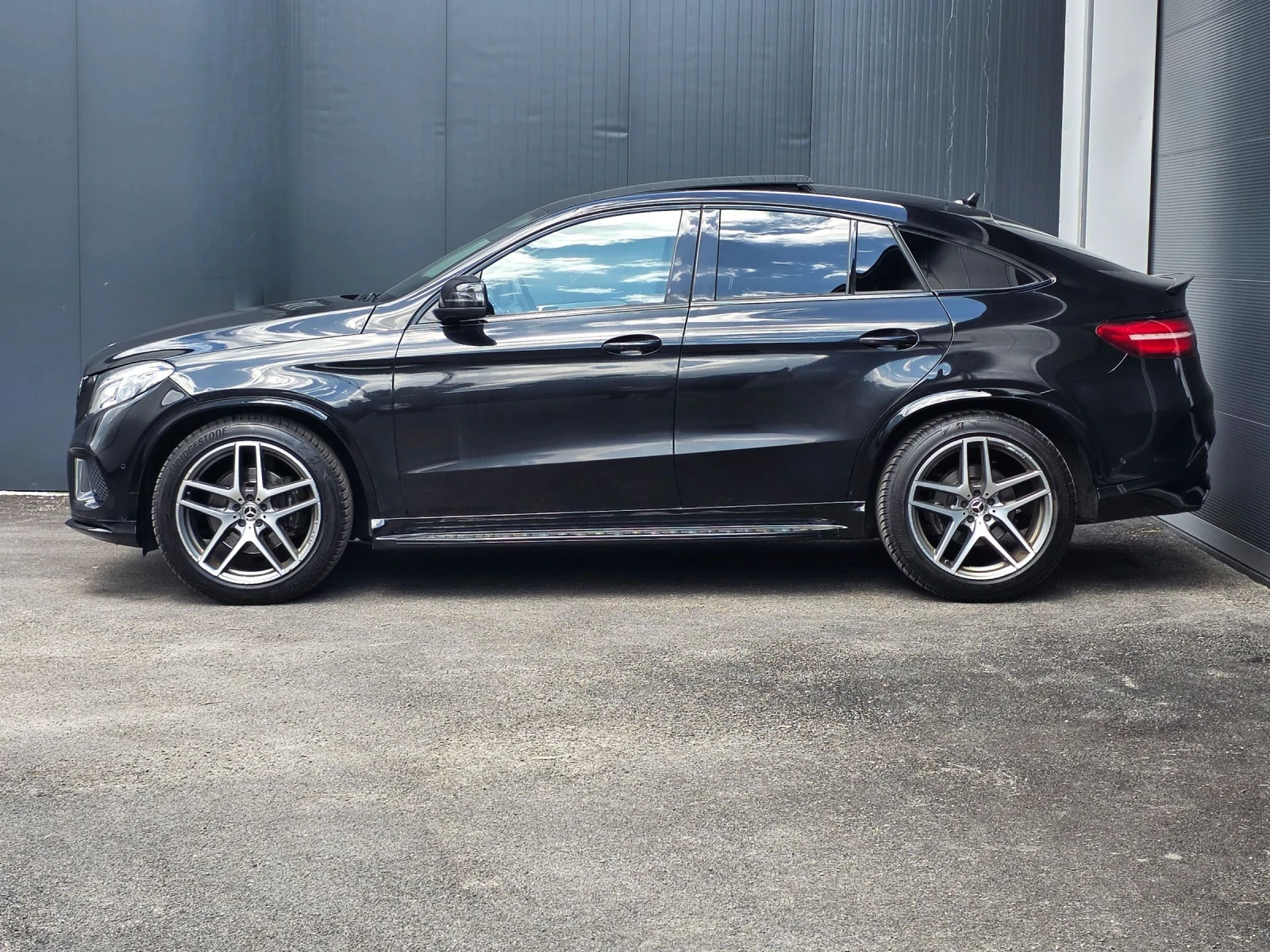 Mercedes-Benz GLE 350 MERCEDES GLE350d AMG OPTIC* Coupe* 360* Distronic*, снимка 7 - Автомобили и джипове - 54526278