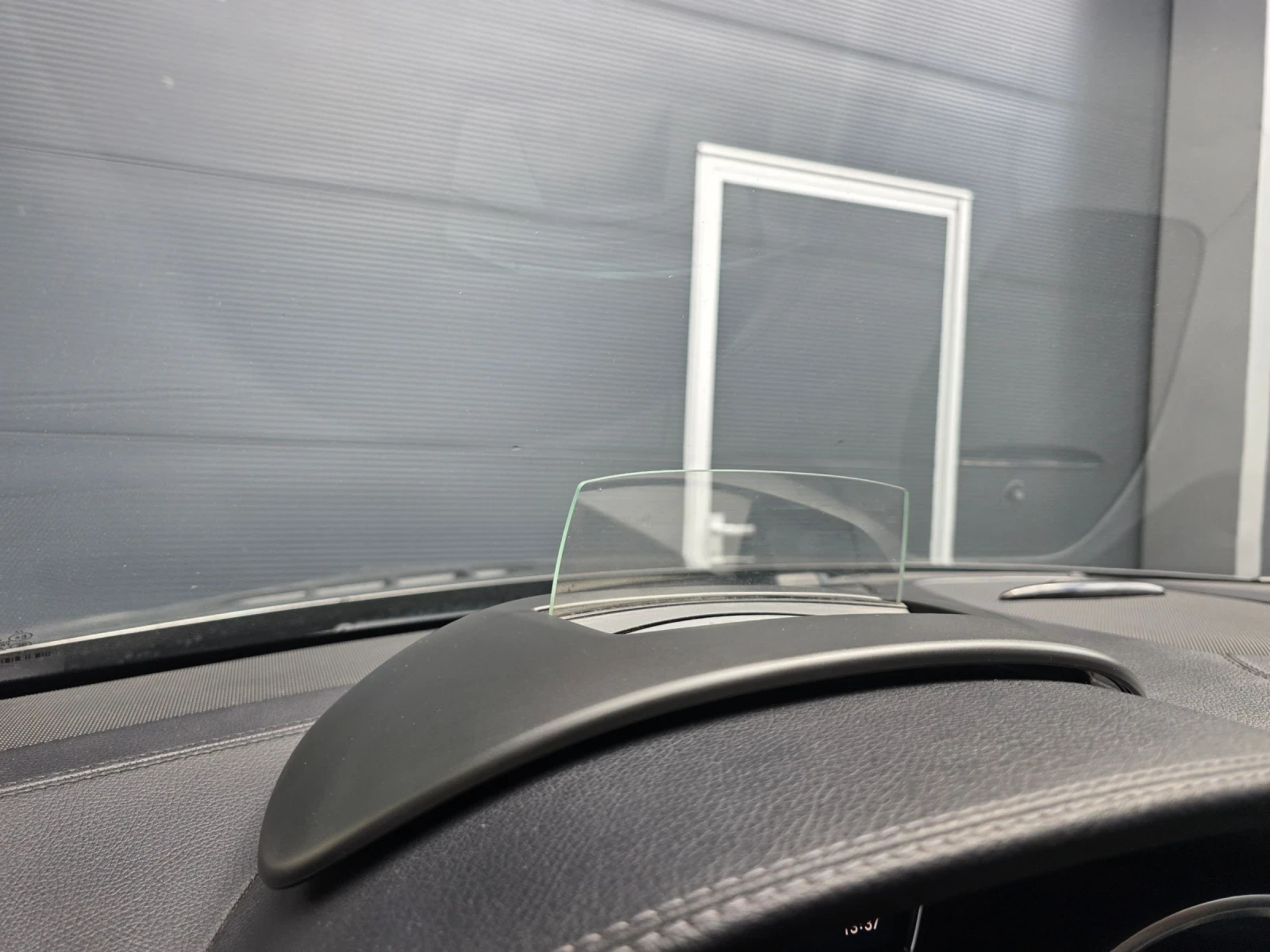 Mercedes-Benz GLE 350 MERCEDES GLE350d AMG OPTIC* Coupe* 360* Distronic*, снимка 12 - Автомобили и джипове - 54526278