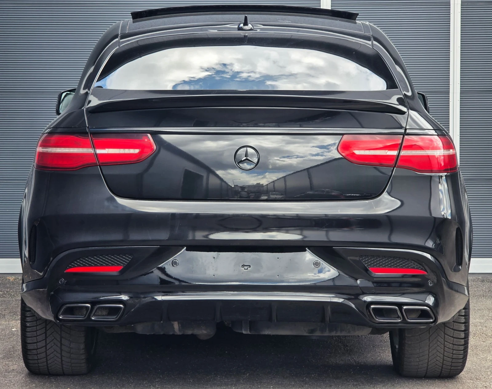 Mercedes-Benz GLE 350 MERCEDES GLE350d AMG OPTIC* Coupe* 360* Distronic*, снимка 2 - Автомобили и джипове - 54526278