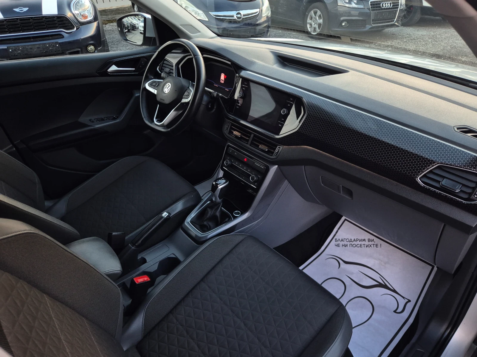 VW T-Cross 1.6TDI* DSG* NAVI* DIGITAL* LED* LANE ASSISTENT* D, снимка 15 - Автомобили и джипове - 54800647