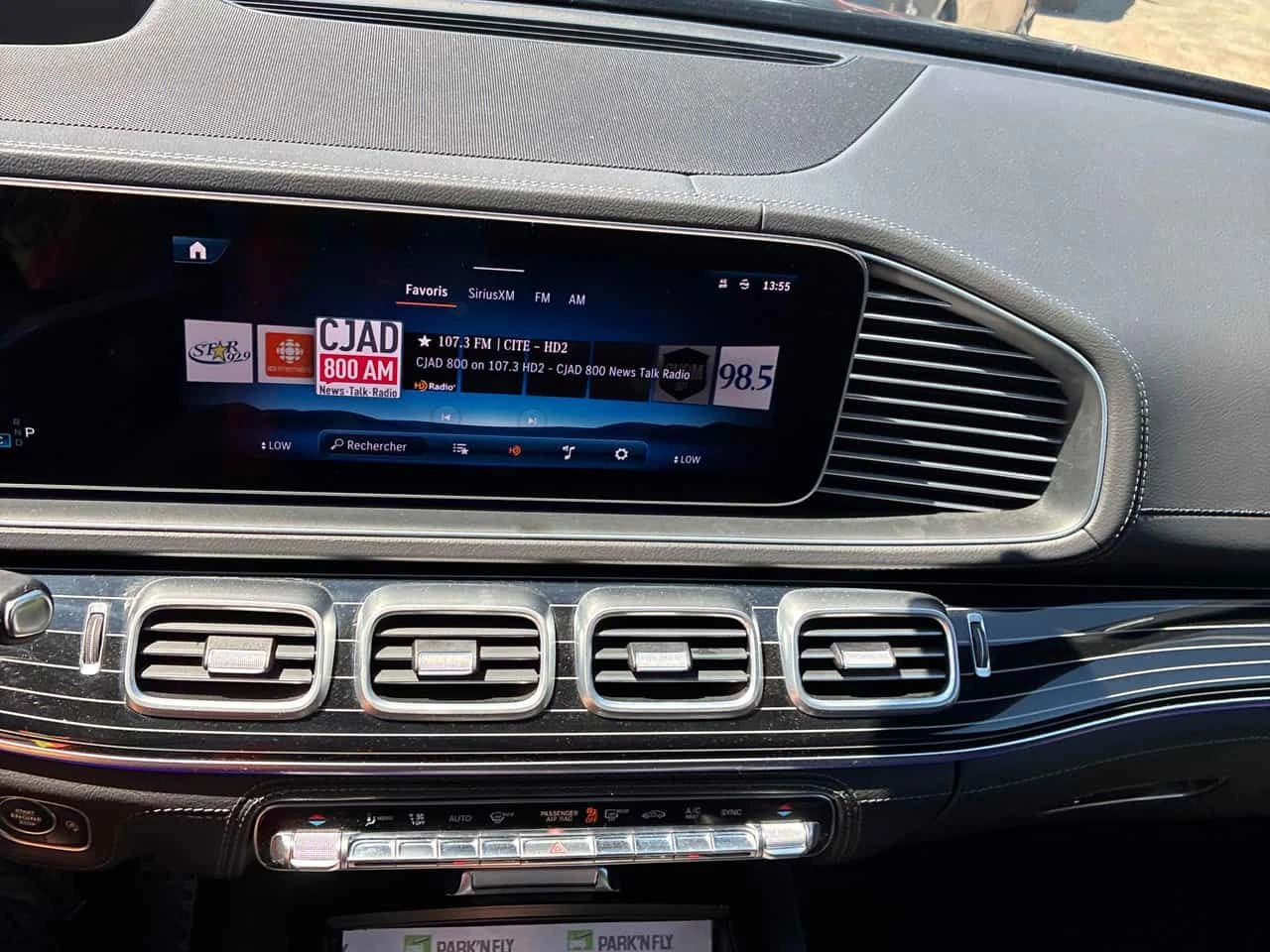 Mercedes-Benz GLE 53 4MATIC BURMESTER * ДИСТРОНИК * ОБДУХВАНЕ * ПАНО * , снимка 9 - Автомобили и джипове - 55580584