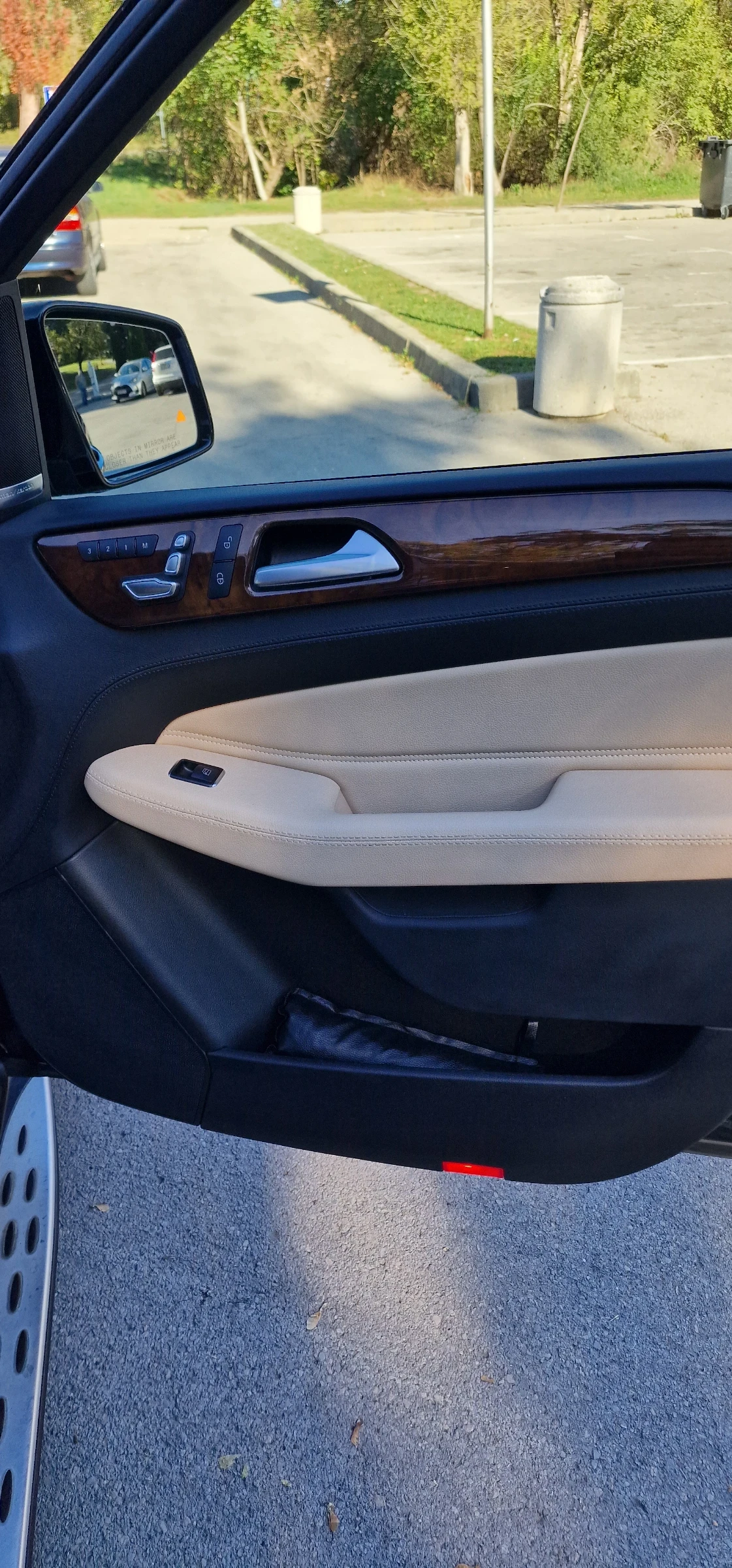 Mercedes-Benz GLE 550е, снимка 6 - Автомобили и джипове - 55885482
