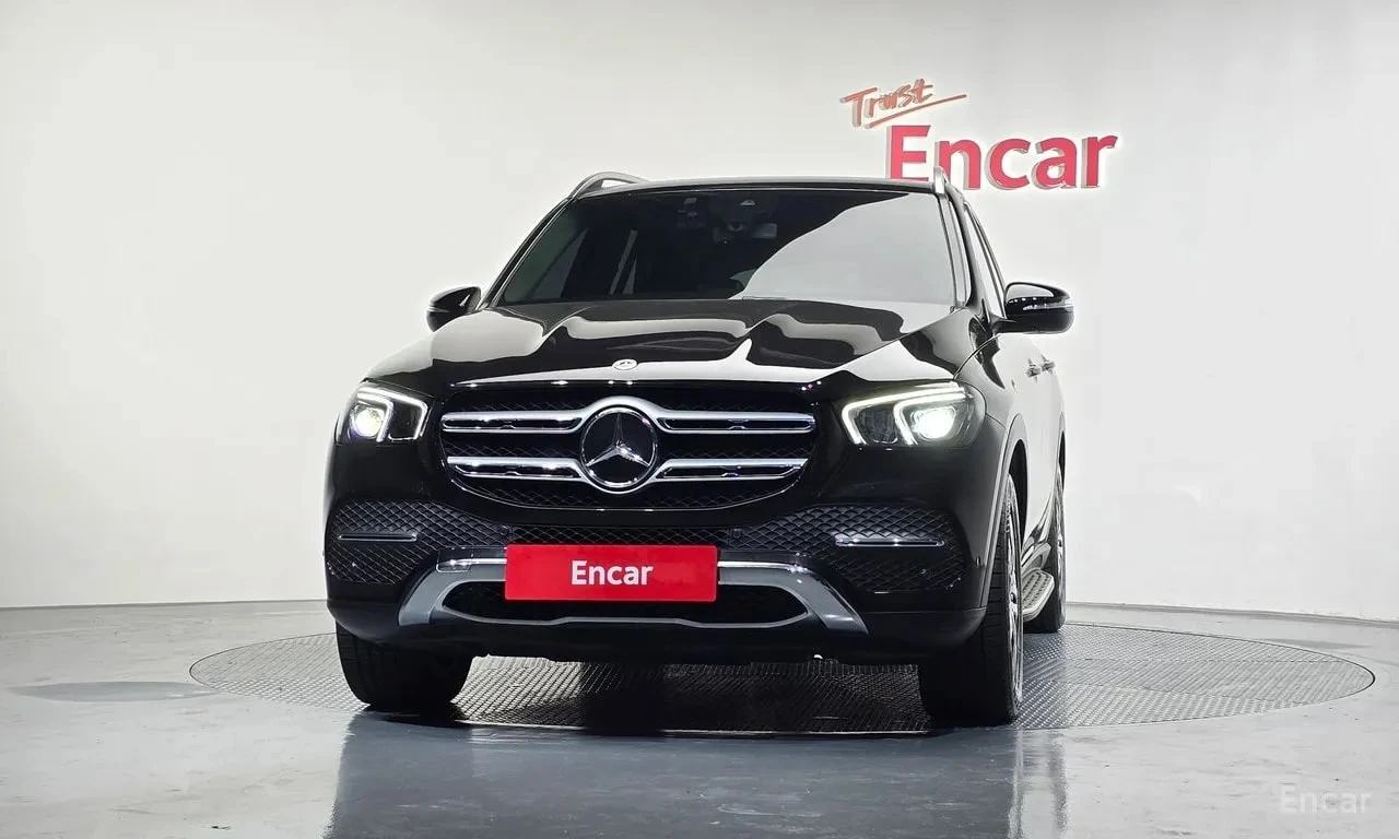 Mercedes-Benz GLE 300 4MATIC | АВТОКРЕДИТ БЕЗ ПЪРВОНАЧАЛНА, снимка 3 - Автомобили и джипове - 55959369