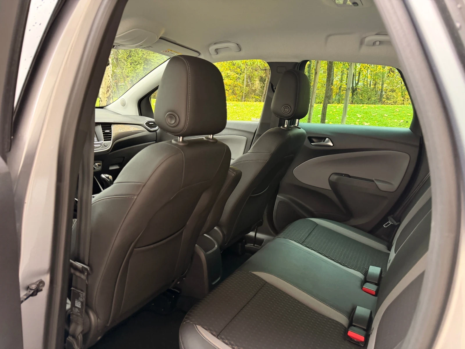 Opel Crossland X 1.2I / GPL, снимка 11 - Автомобили и джипове - 56738484