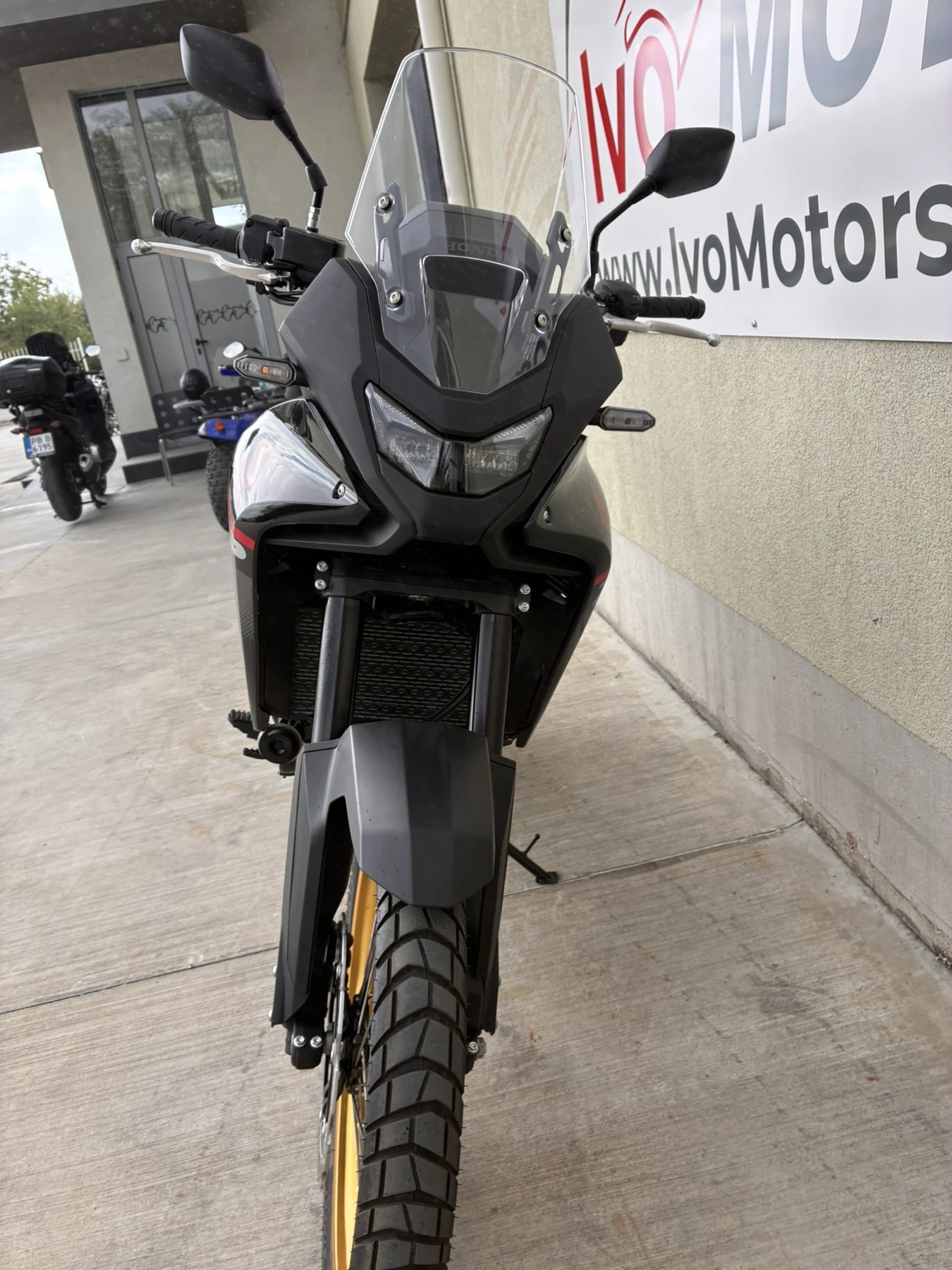 Honda Xl 750 Transalp-ABS!1050 km.!!!, снимка 4 - Мотоциклети и мототехника - 55595993