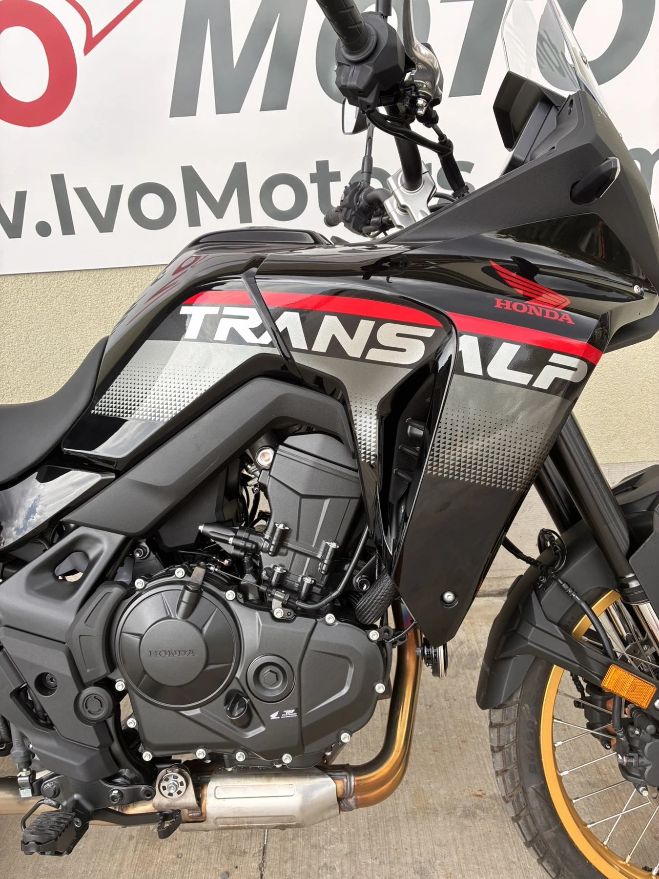 Honda Xl 750 Transalp-ABS!1050 km.!!!, снимка 9 - Мотоциклети и мототехника - 55595993