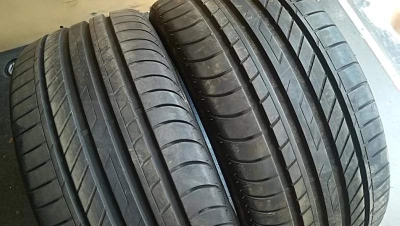 Гуми Летни 225/45R17, снимка 2 - Гуми и джанти - 25566084