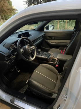 Mazda MX-30 830cc plug in hybrid, снимка 8