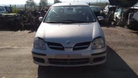  Nissan Almera tino