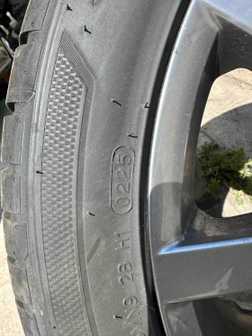 VW Passat 2.0TDI HIGHLINE ОБСЛУЖЕН - 13299 € / 26010.58 лв. - 16430139 12