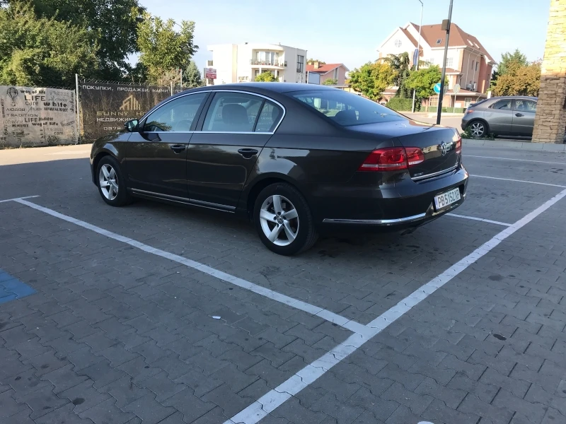 VW Passat 2.0 TDI, снимка 5 - Автомобили и джипове - 49490815