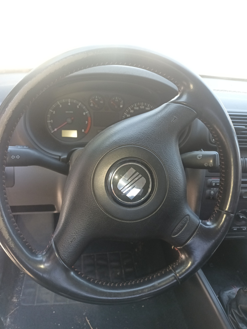 Seat Leon, снимка 6 - Автомобили и джипове - 45864965