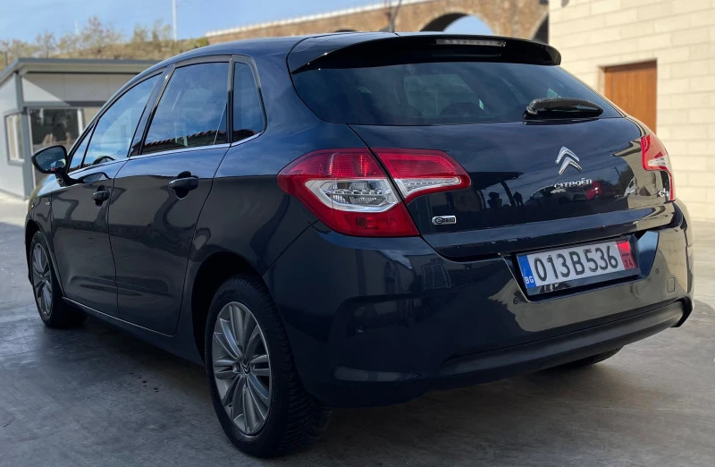 Citroen C4 1.6 HDI Euro 5, снимка 3 - Автомобили и джипове - 46356153