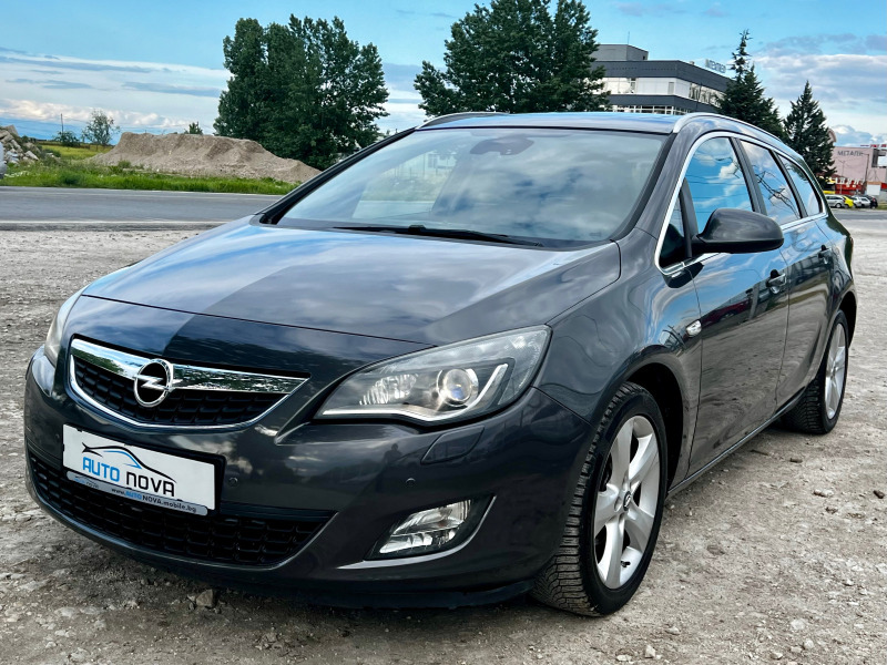 Opel Astra 1.4 БЕНЗИН 140 К.С. XENON, ПОДГРЕВ! КАТО НОВА , снимка 3 - Автомобили и джипове - 45209319