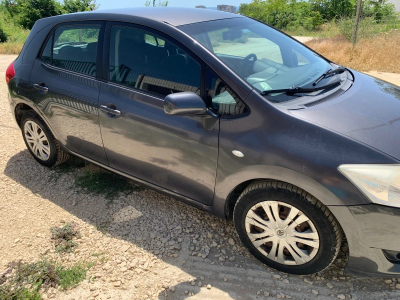 Toyota Auris, снимка 6 - Автомобили и джипове - 46320872