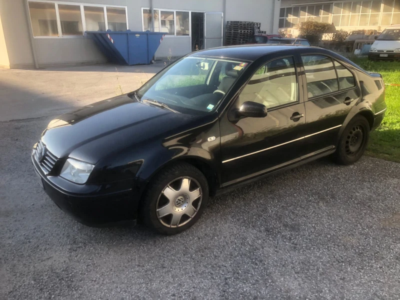 VW Bora 1.9TDI, 116кс, 02г, 4x4, Италия , снимка 3 - Автомобили и джипове - 47934222