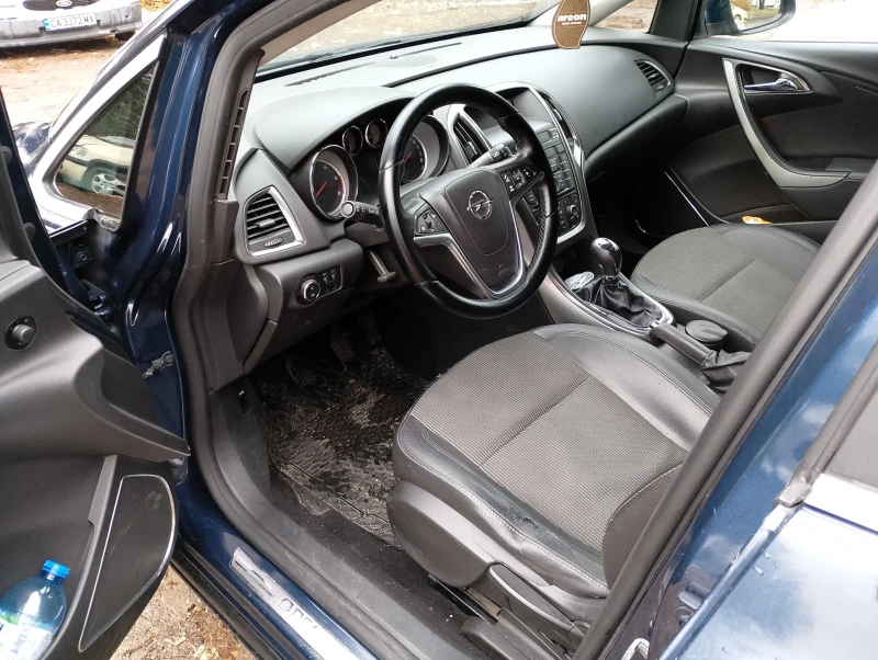 Opel Astra, снимка 14 - Автомобили и джипове - 47944367