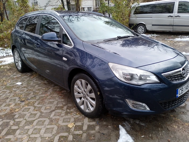 Opel Astra, снимка 2 - Автомобили и джипове - 47944367