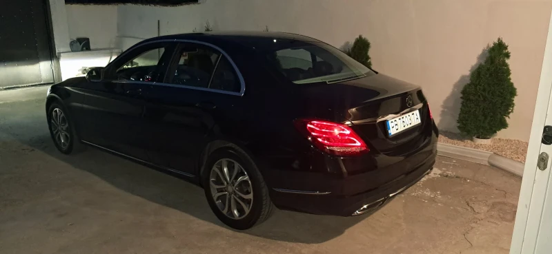 Mercedes-Benz C 220 Блутек, снимка 8 - Автомобили и джипове - 51425322