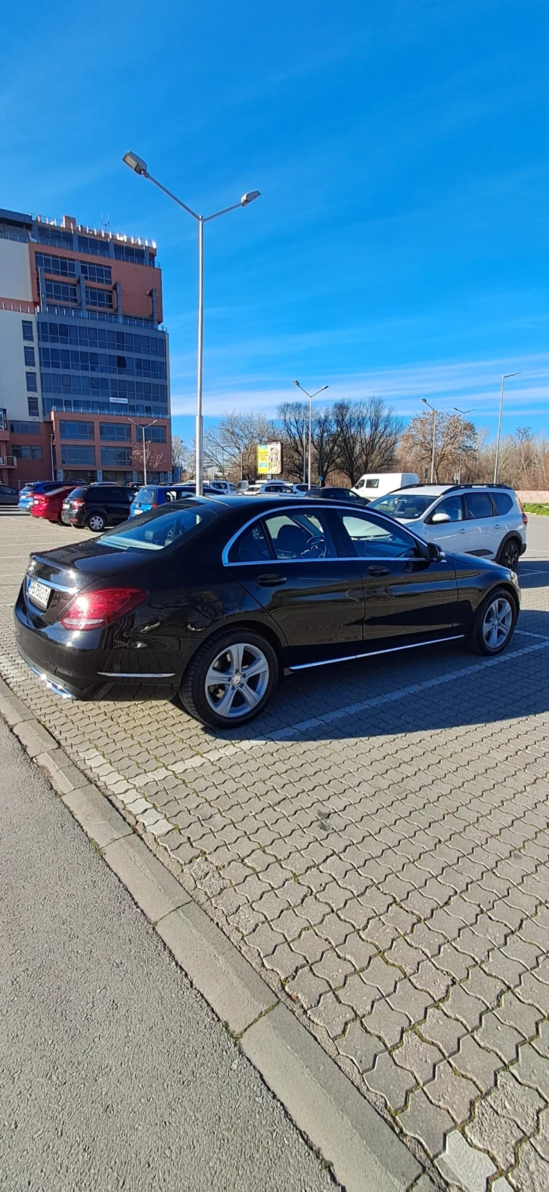 Mercedes-Benz C 220 Блутек, снимка 11 - Автомобили и джипове - 51425322