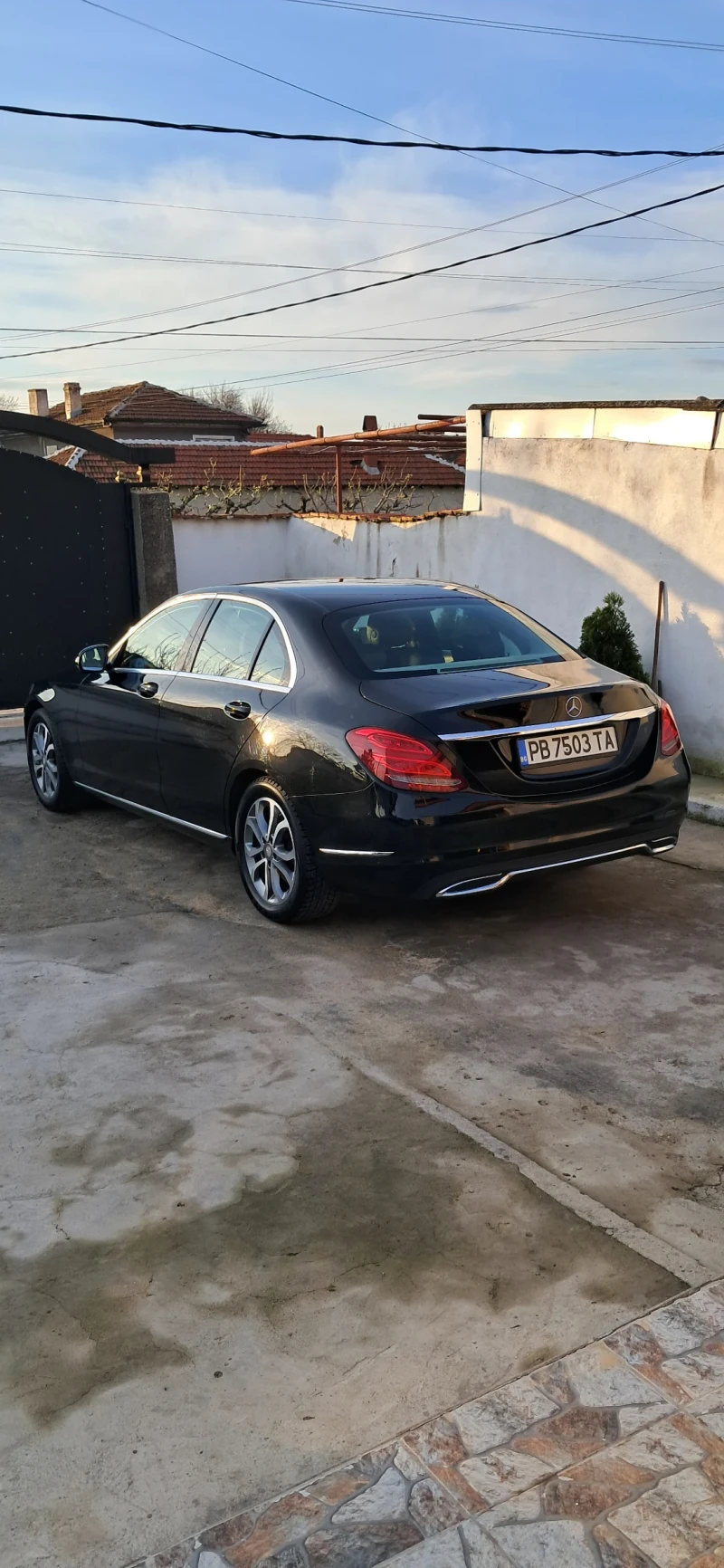Mercedes-Benz C 220 Блутек, снимка 4 - Автомобили и джипове - 51425322