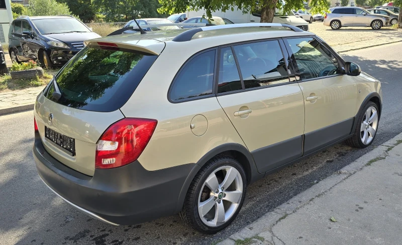 Skoda Fabia SCOUT 1.2tsi, снимка 4 - Автомобили и джипове - 51389206