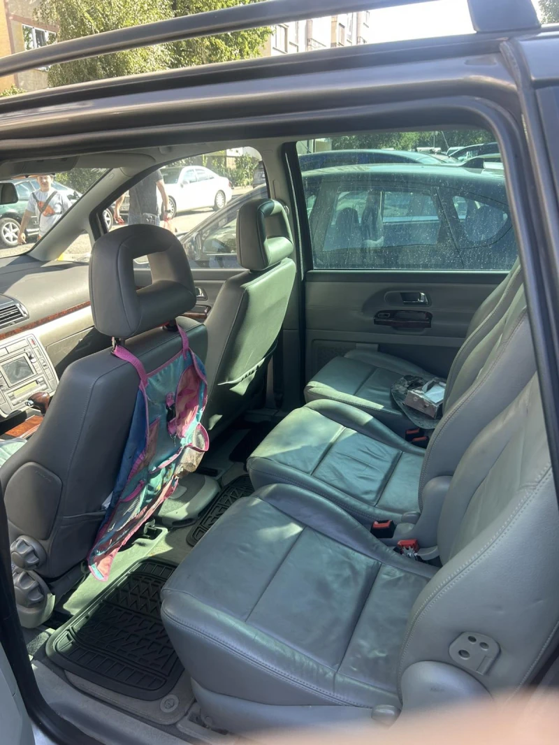 VW Sharan, снимка 7 - Автомобили и джипове - 52383222