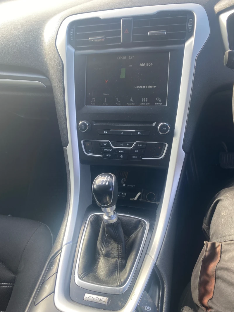 Ford Mondeo 2.0tdci, снимка 8 - Автомобили и джипове - 51991514